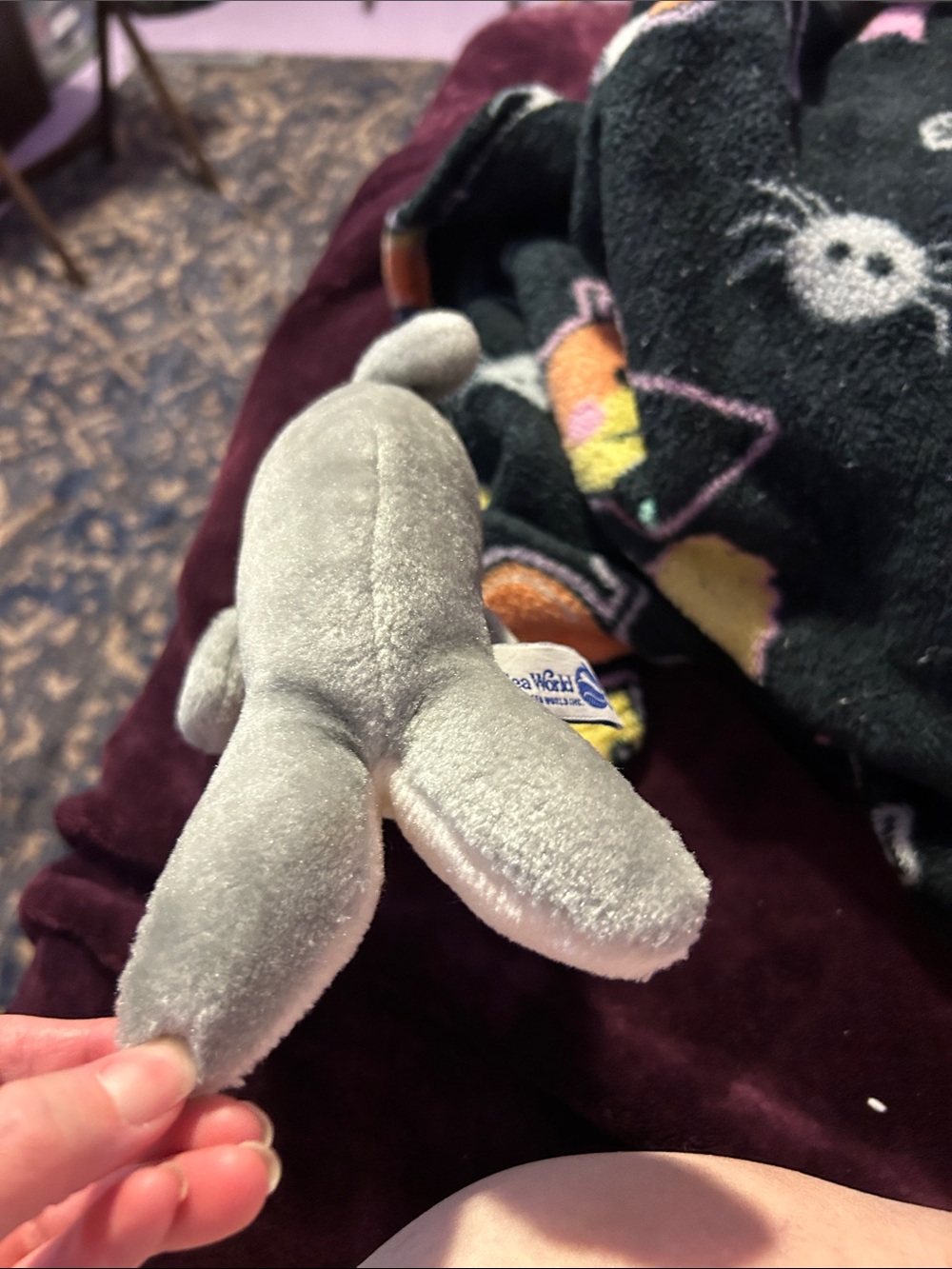 SeaWorld Purple Hoodie Dolphin Plush Stuffed Animal - Picture 6 of 13